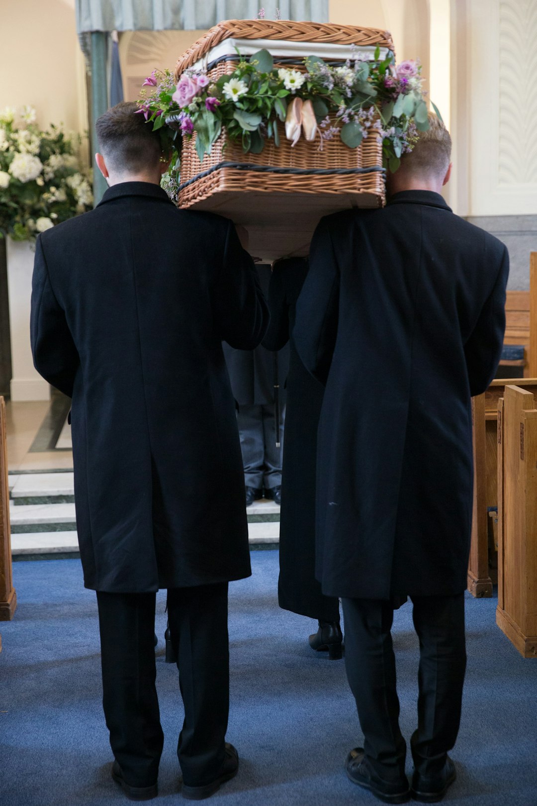 Tradície a zvyky spojené s pohrebom